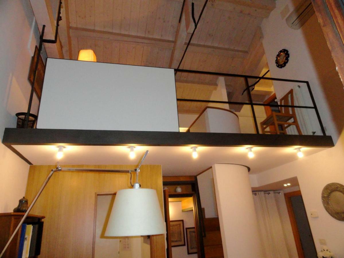 Appartamento Accademia San Vio Venice Exterior photo