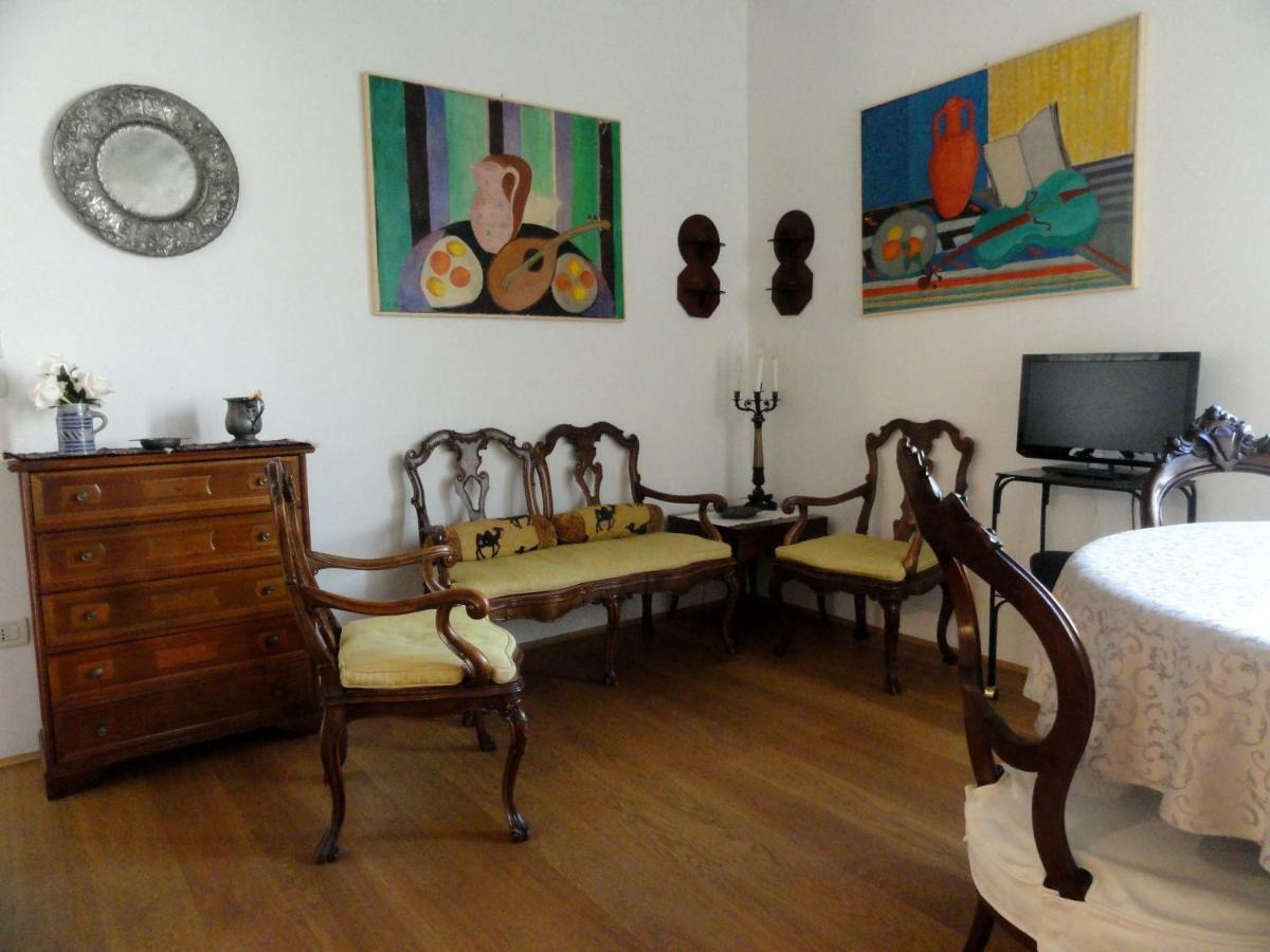 Appartamento Accademia San Vio Venice Exterior photo
